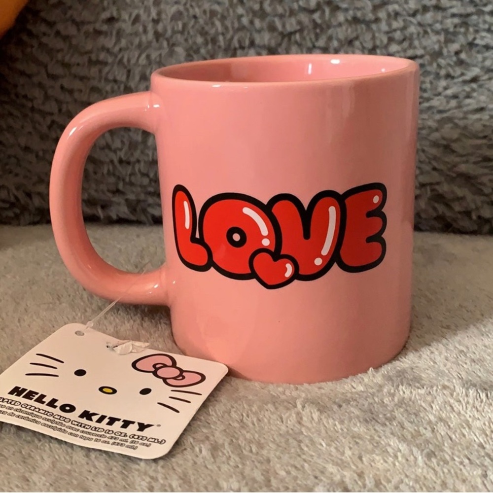 Hello Kitty Valentine’s Day Mug